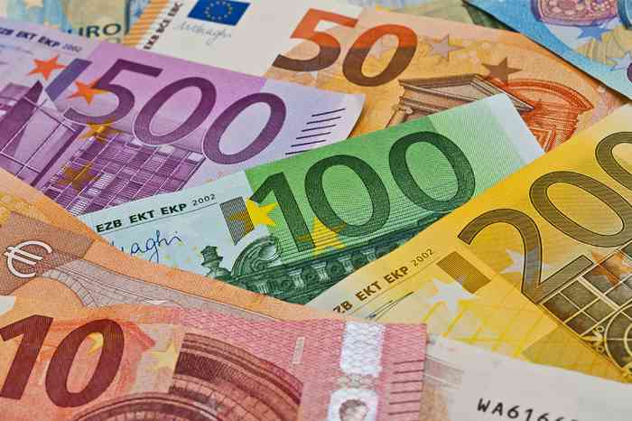 Geldscheine - © Stockfotos-MG - stock.adobe.com